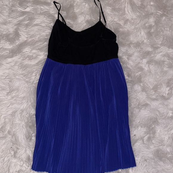 Y2K Akira Blue/Black Plisse Dress - Picture 3 of 4